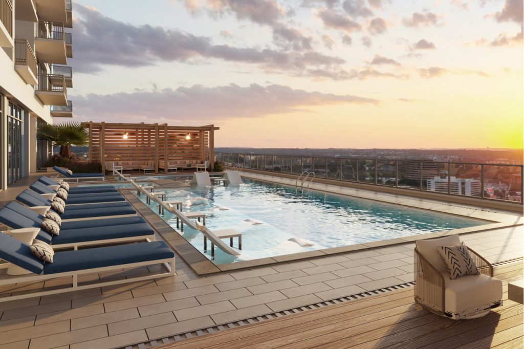 The Quincy's rooftop pool