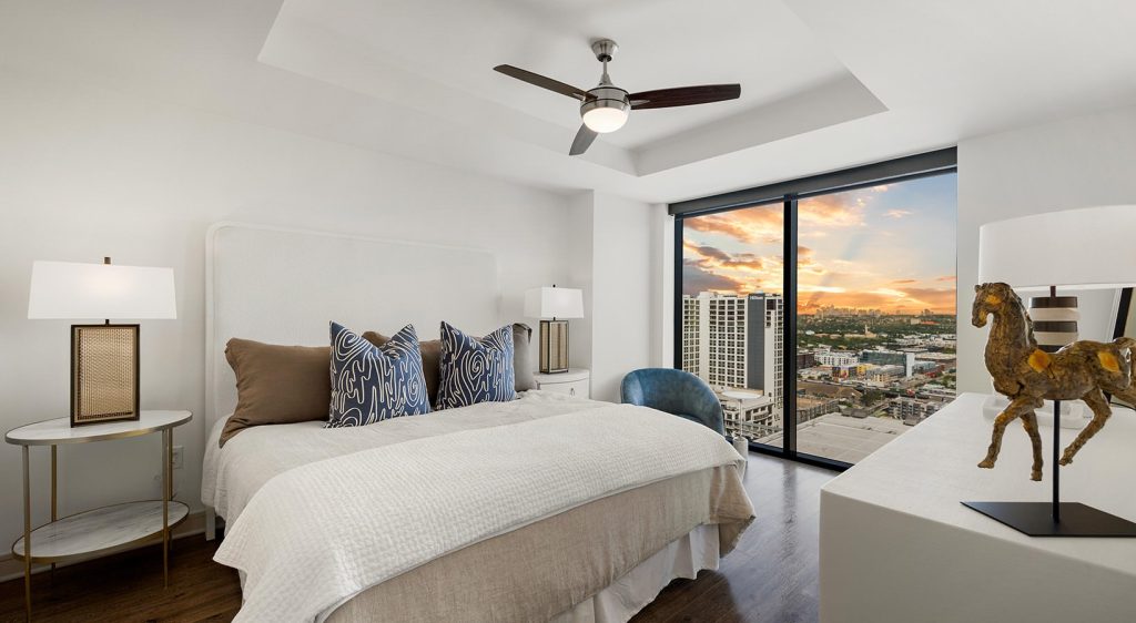 bedroom at Hanover Brazos.