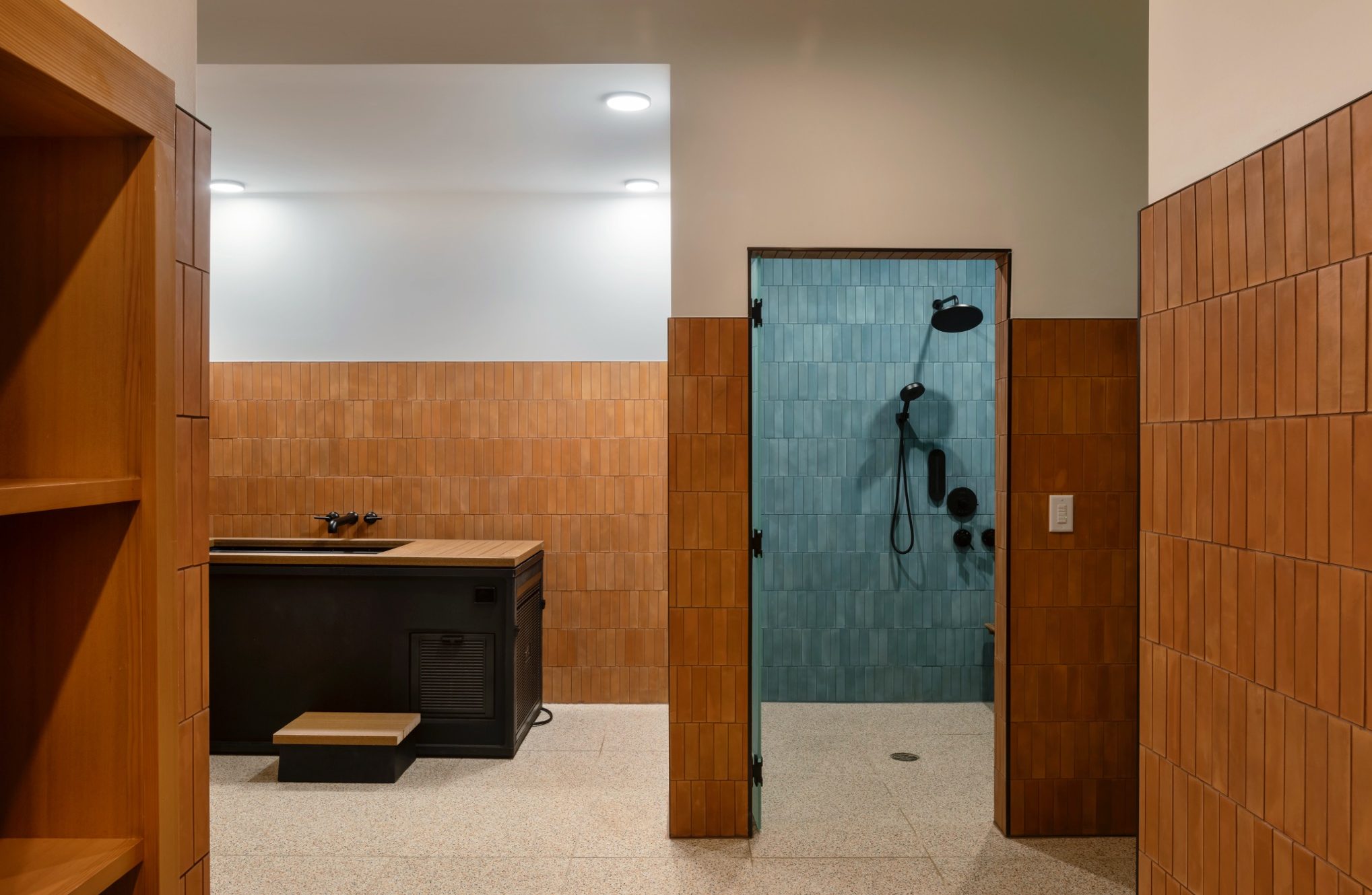 Shower and cold plunge at Paseo ATX