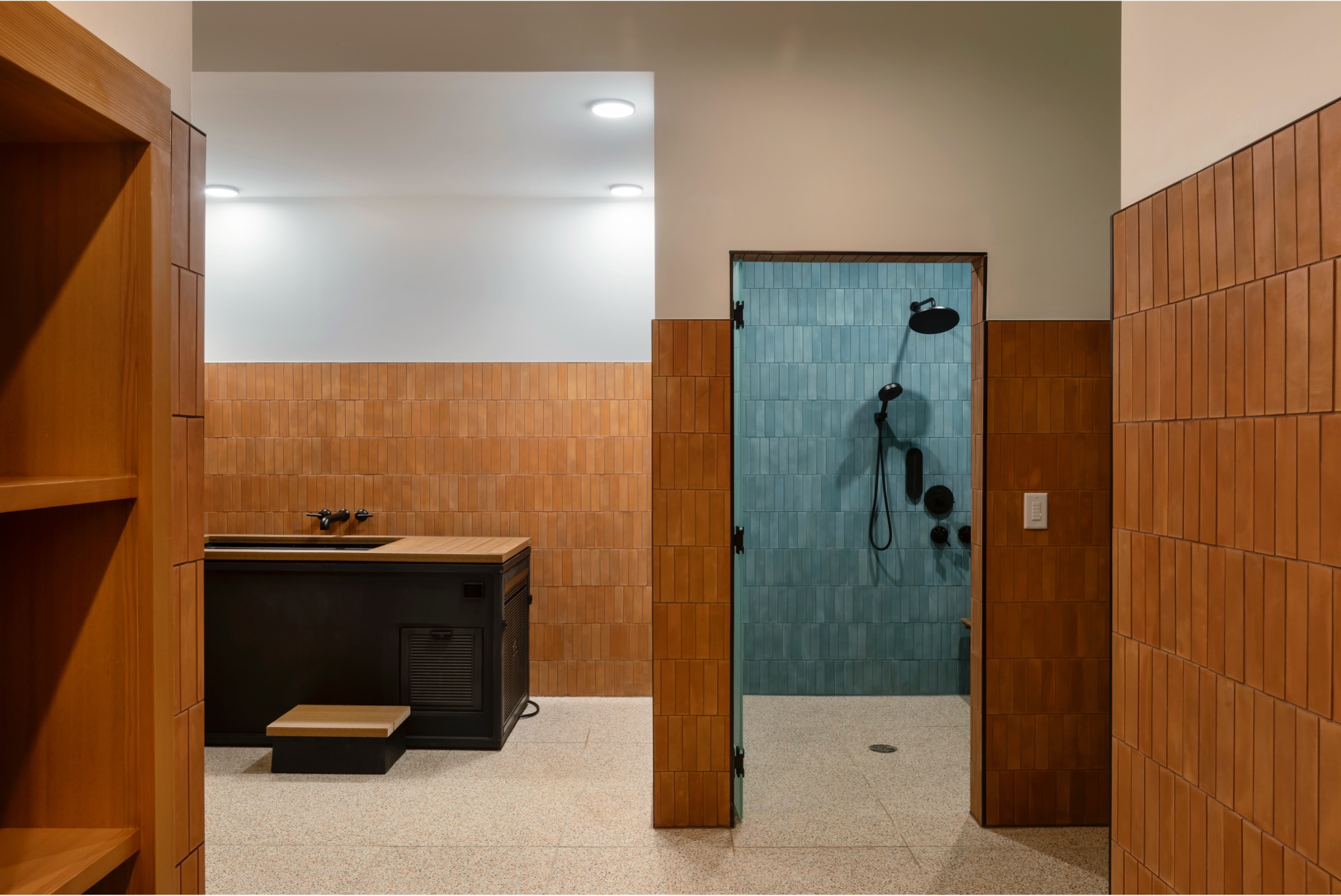 Shower and cold plunge at Paseo ATX